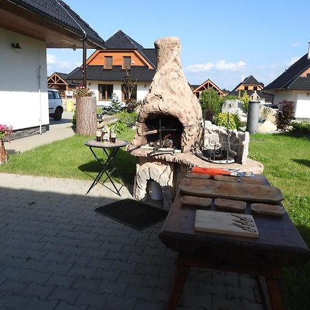 Pinus Cembra Villa Stara Lesna Exterior photo